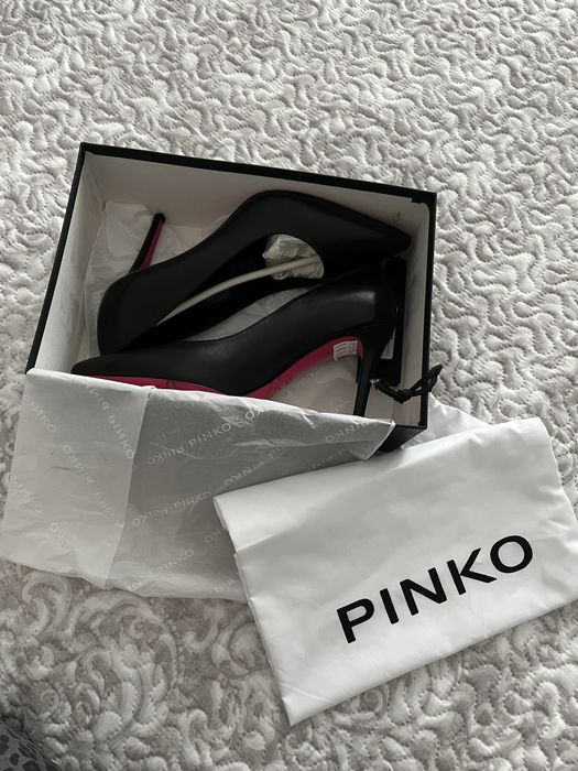 Туфлі жіночі Pinko 40 р. Нові