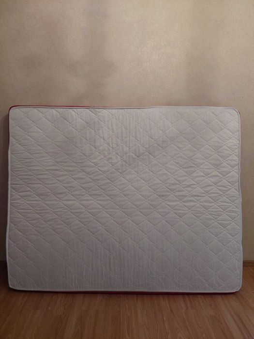 Продам матрас 160*200