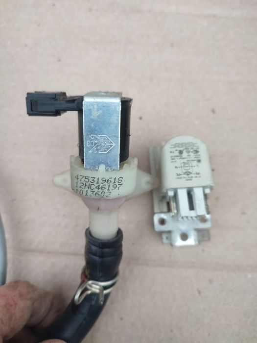 Пральна машина Whirlpool на запчастини