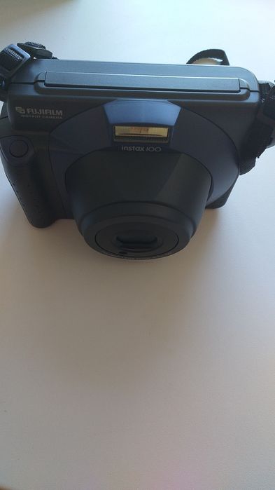 Maquina fotográfica Fujifilm 30xZoom Optico