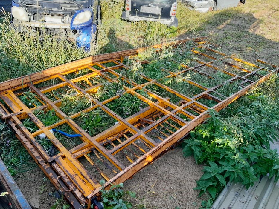 Zabudowa platforma  najazd Laweta pomoc drogowa  autolaweta