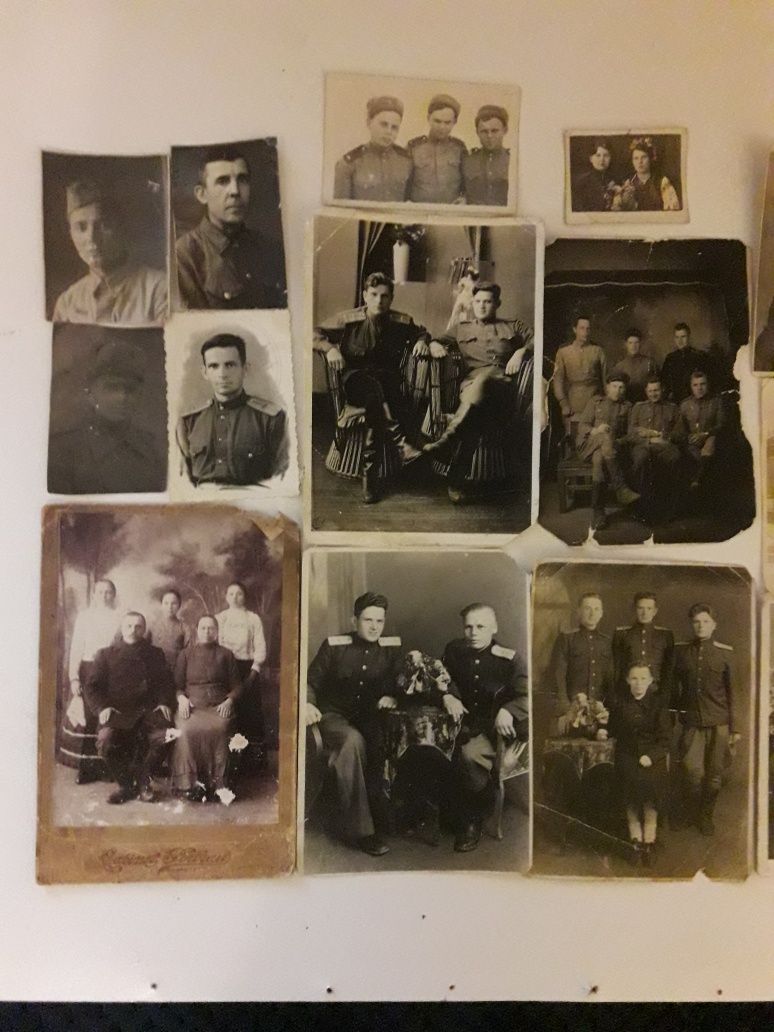 Старые фотографии.