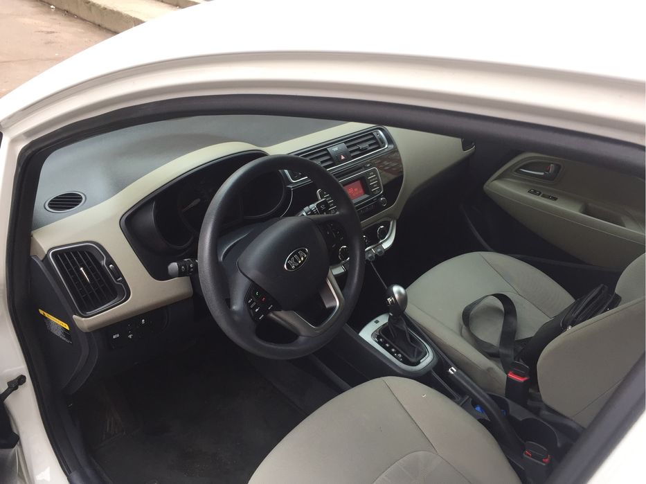 Прокат, аренда авто на любой срок Kia Rio 2016 авт
