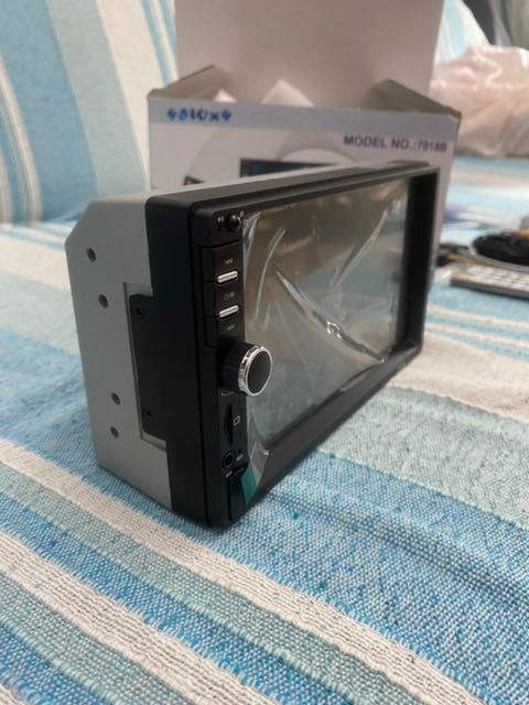 Rádio 7 polegadas com câmera traseira