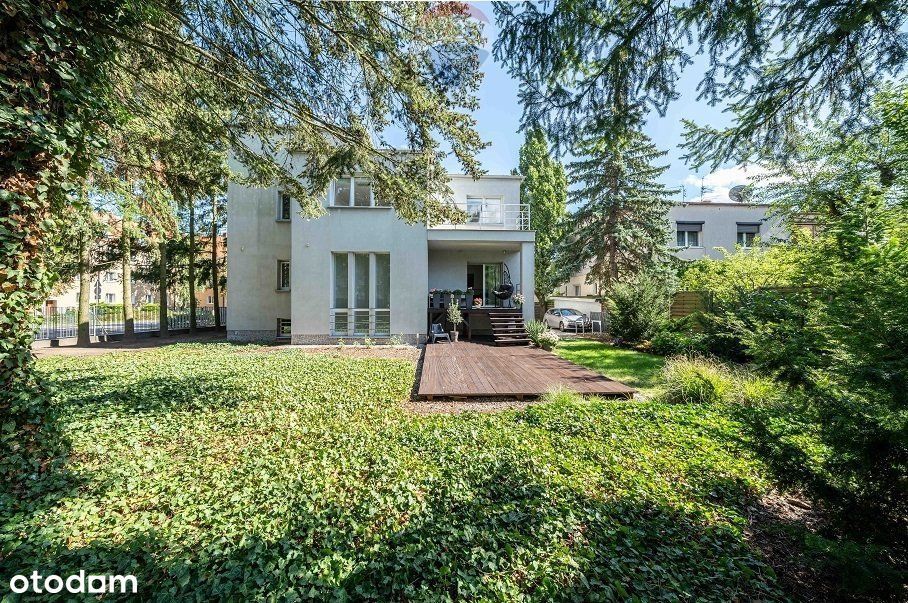 Willa modernistyczna na Starym Grunwaldzie