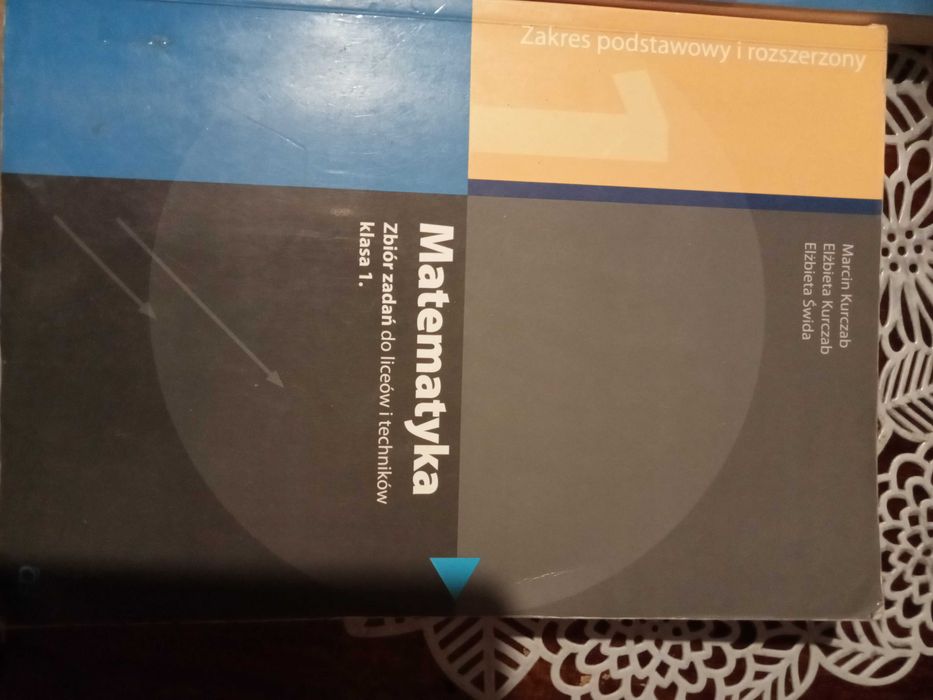 podręcznik i zbiór zadań Matematyka 1