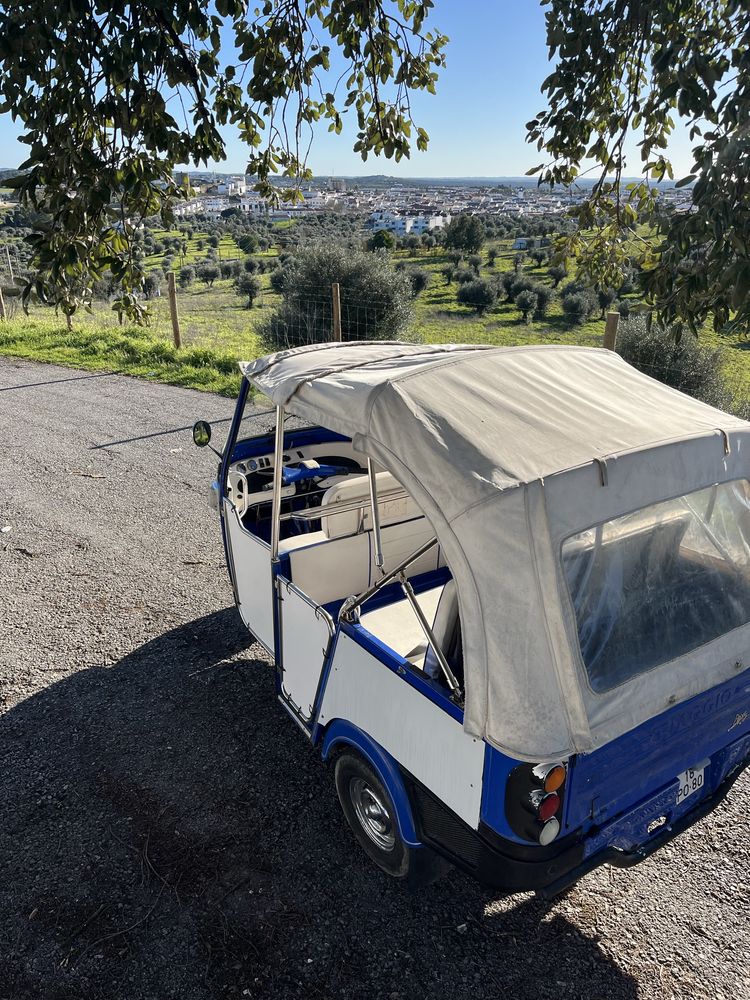 Tuk tuk piaggio Calessino 4 lugares