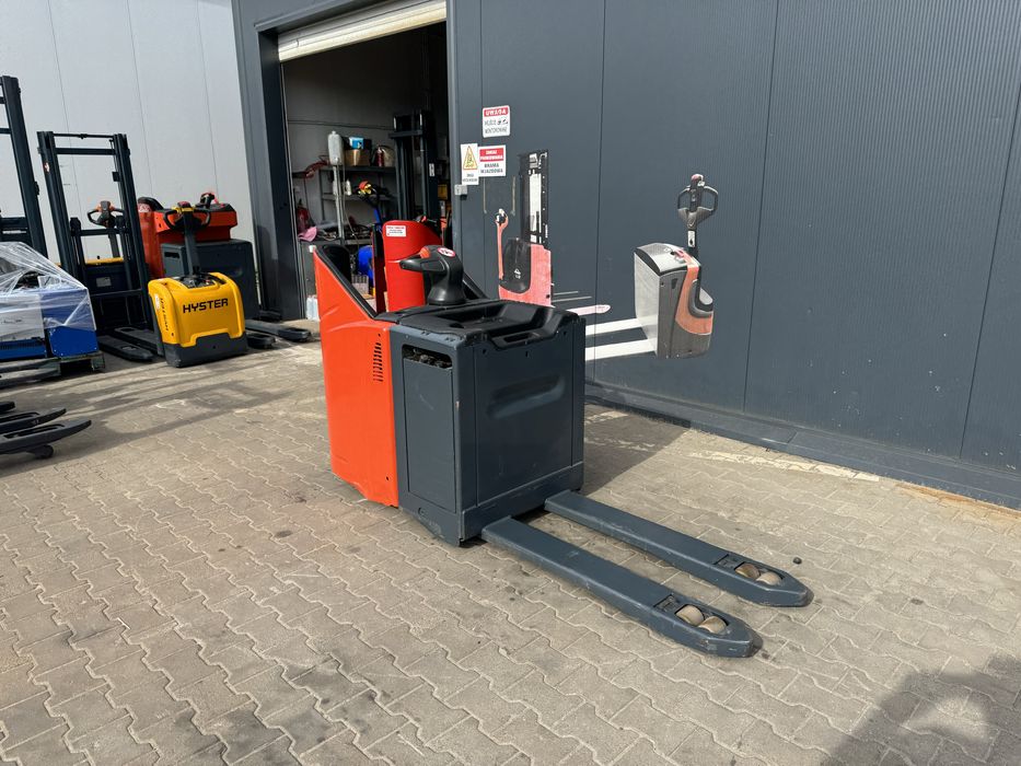 Paleciak elektryczny Linde T 20 sp 2000 kg rydwan Linde wózek szybki