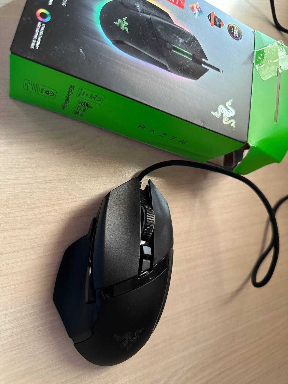 Мишка Razer Basilisk v3