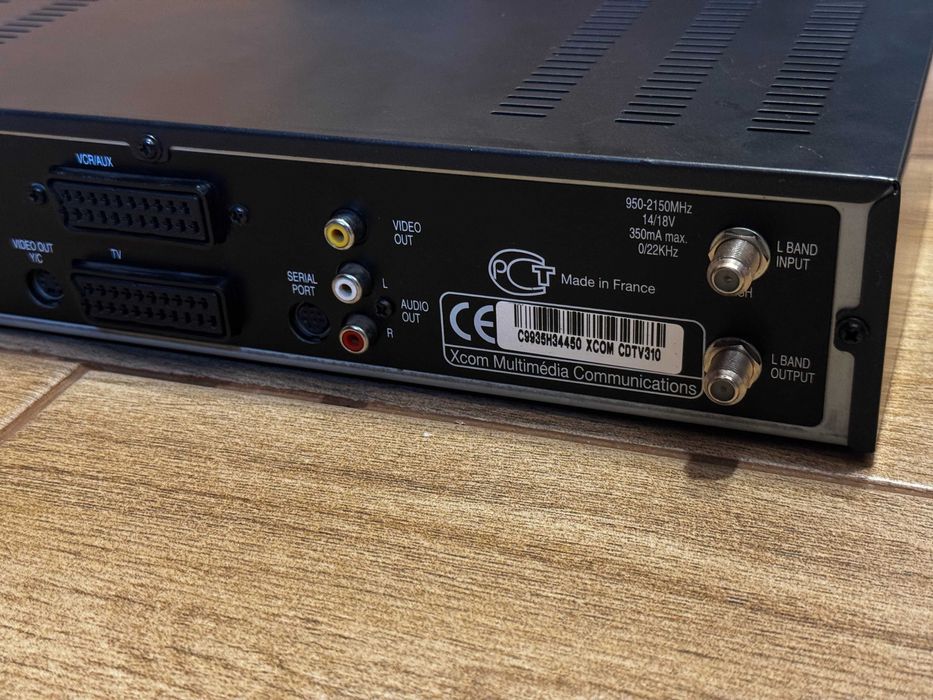 Супутниковий ресивер CDTV300