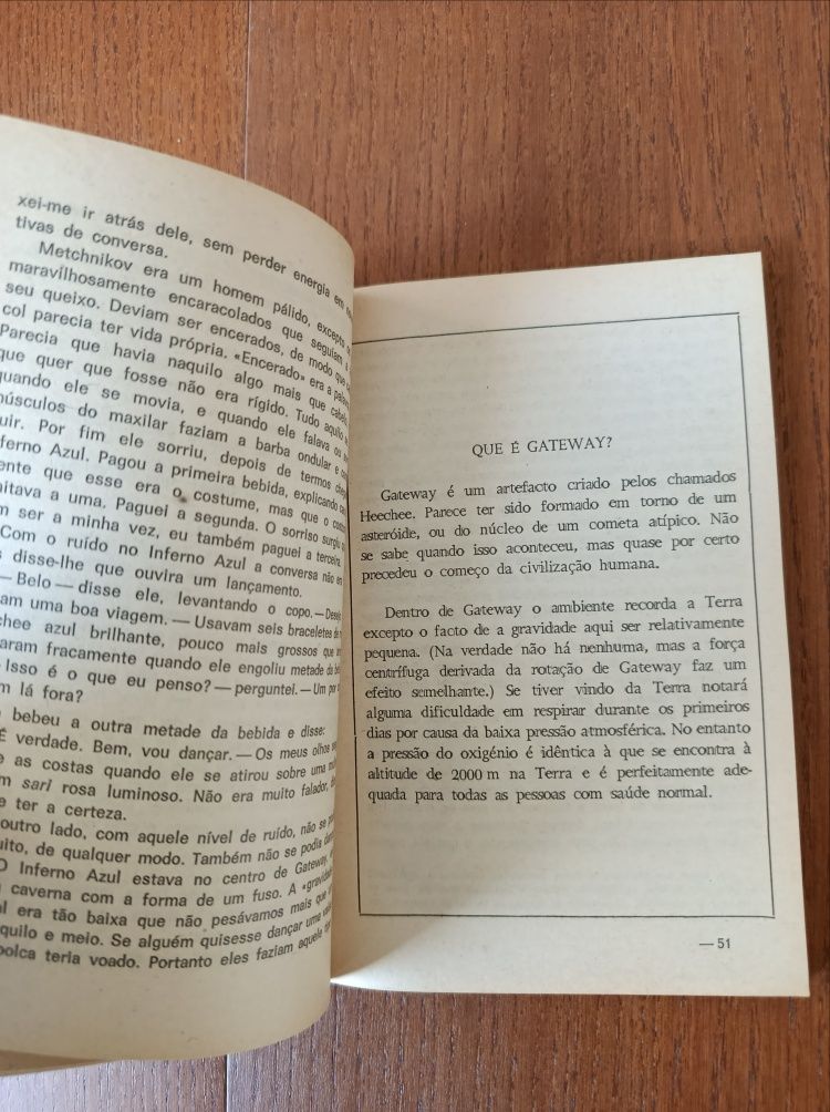 A Porta das Estrelas - volume 1

Frederik Pohl