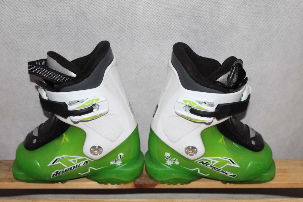 Buty narciarskie Nordica Team1, roz. 15 cm- 24,5 EU