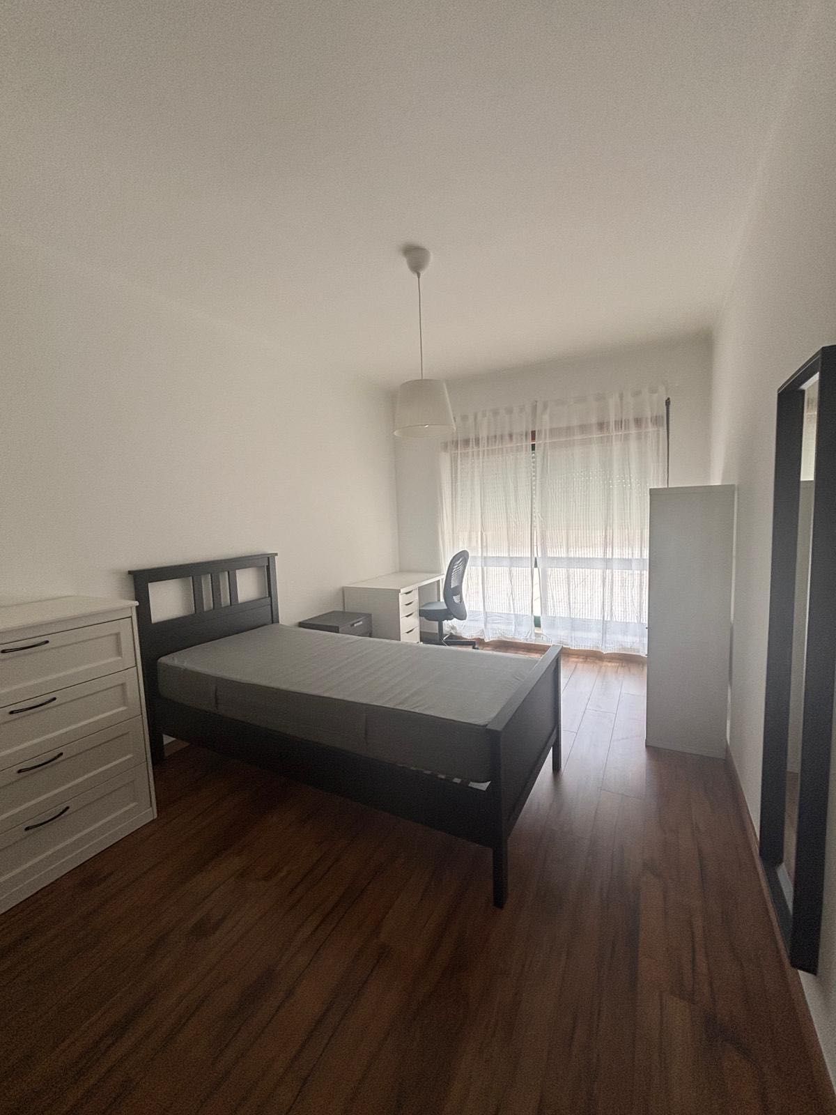 Arrenda-se Apartamento T3 Mobilado em Coimbra
