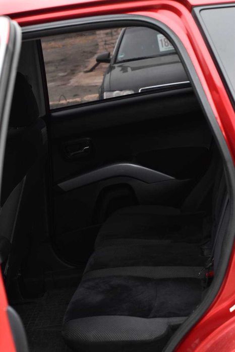 Mitsubishi Outlander 2010 2.4 бензин/газ обмін [Перший внесок від 20%]