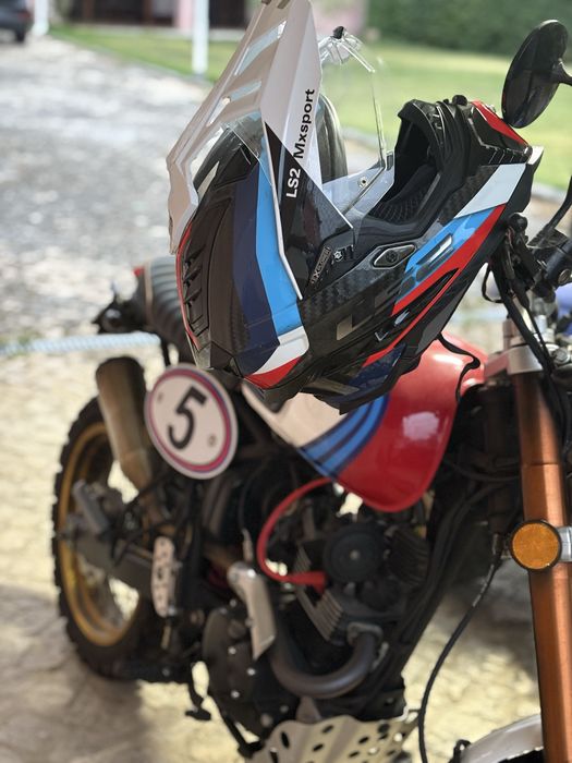 Bullit hero 125 como nova.