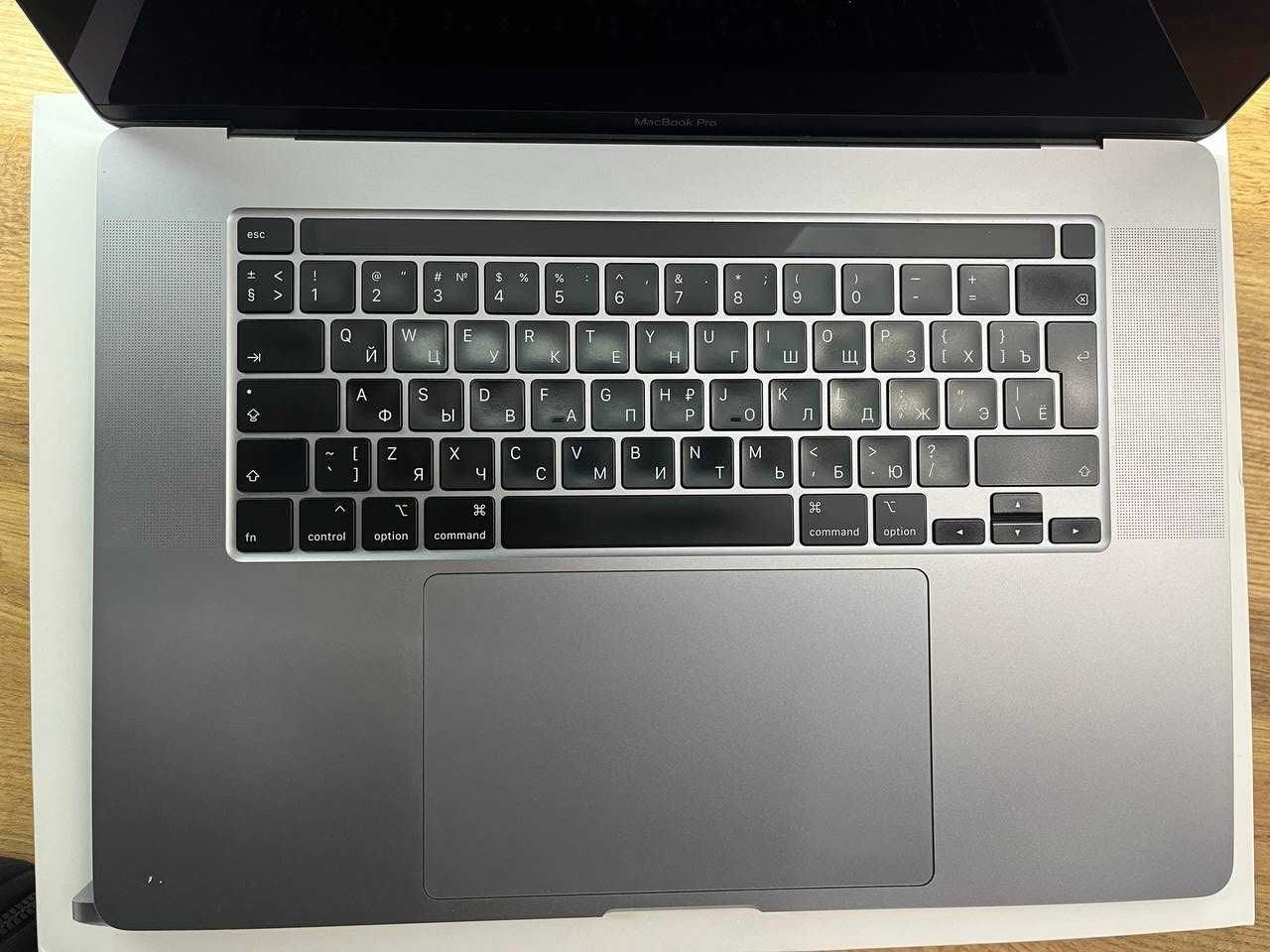 MacBook Pro 16 2019 i7 2,6ГГц/16/512Gb Space Gray