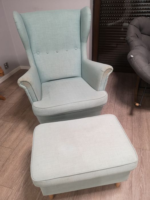 Ikea Strandmon fotel uszak miętowy zielony plus podnóżek