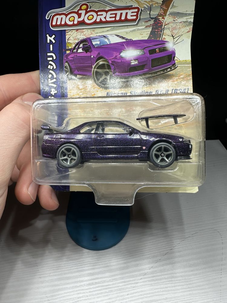 Majorette CHASE Nissan Skyline Gtr r34