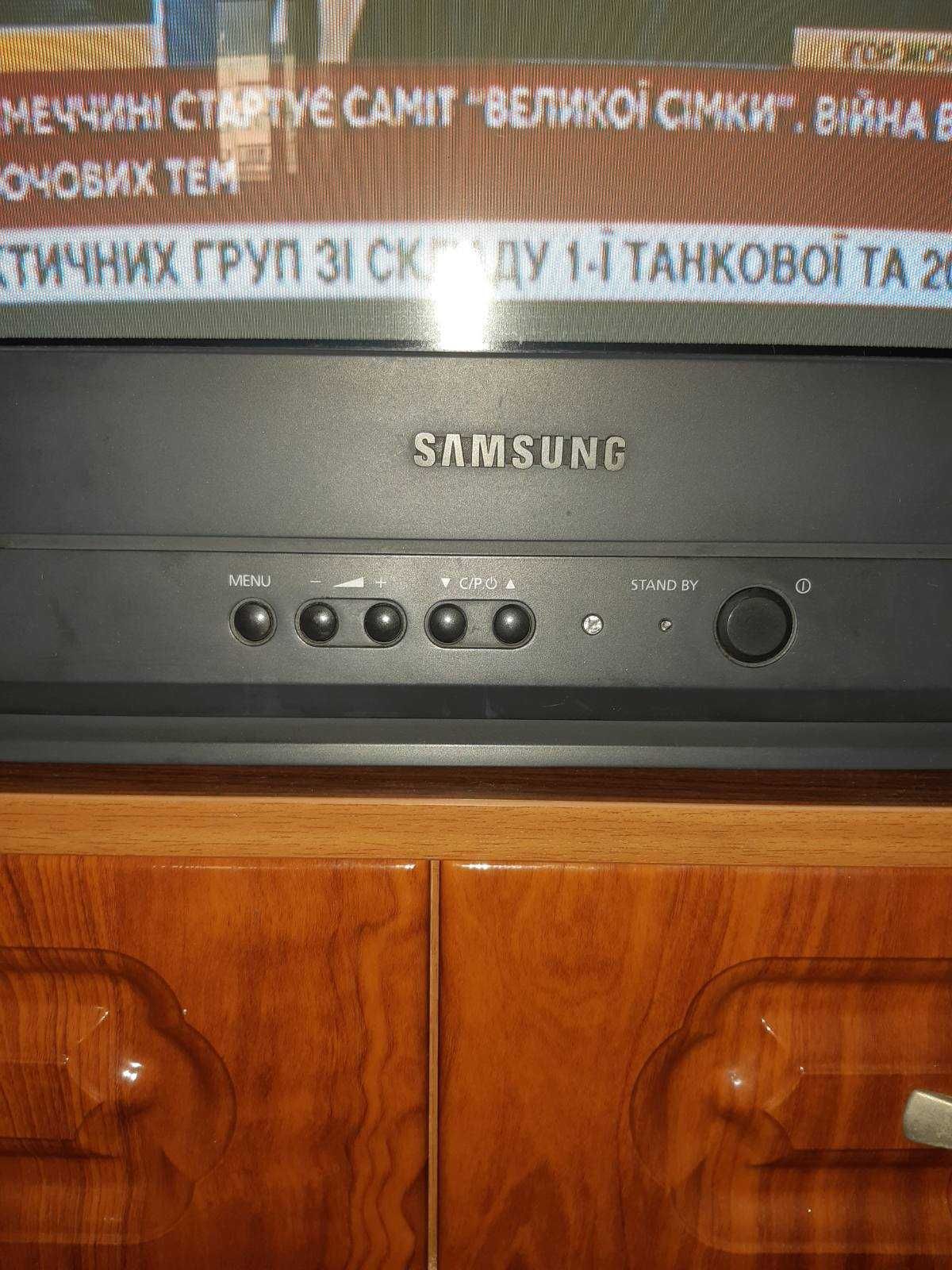 Телевизор Samsung 21"