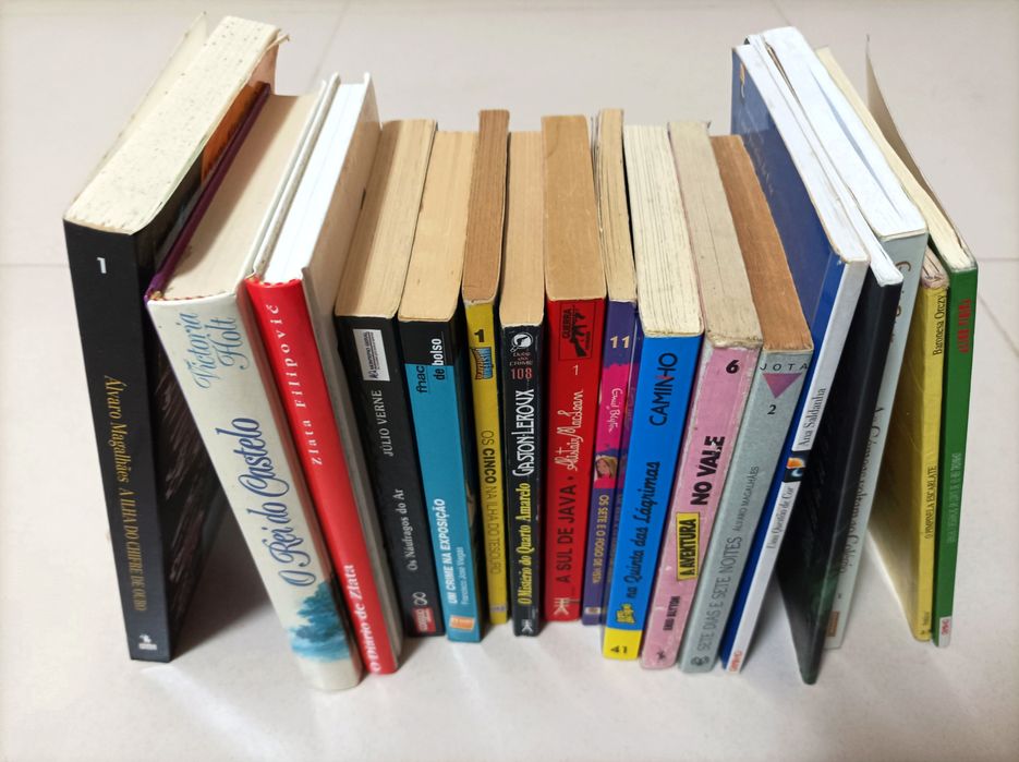 Livros Juvenis - Os Cinco / Os Sete