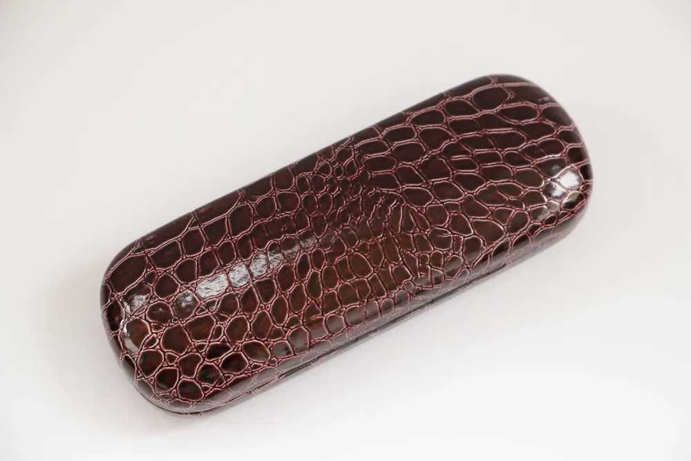 футляр чехол для очков для зрения жесткий плотный