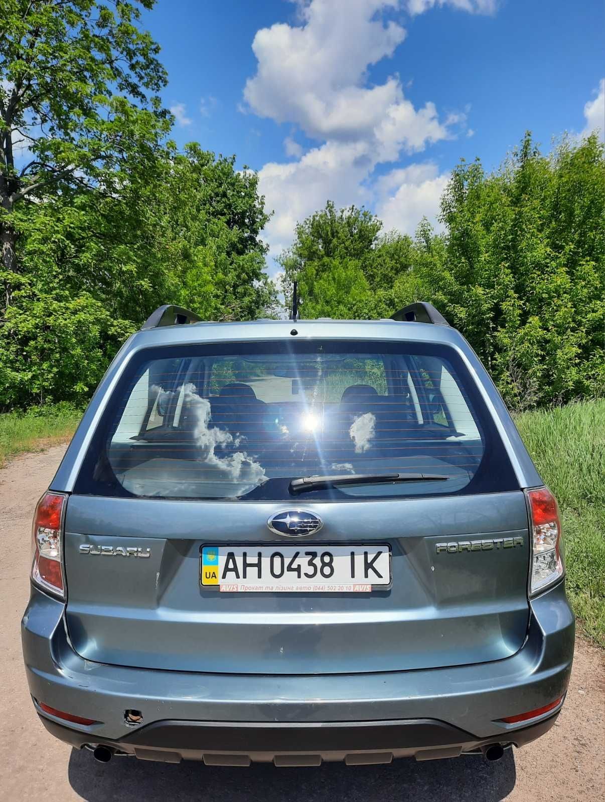 Автомобіль SUBARU Forester