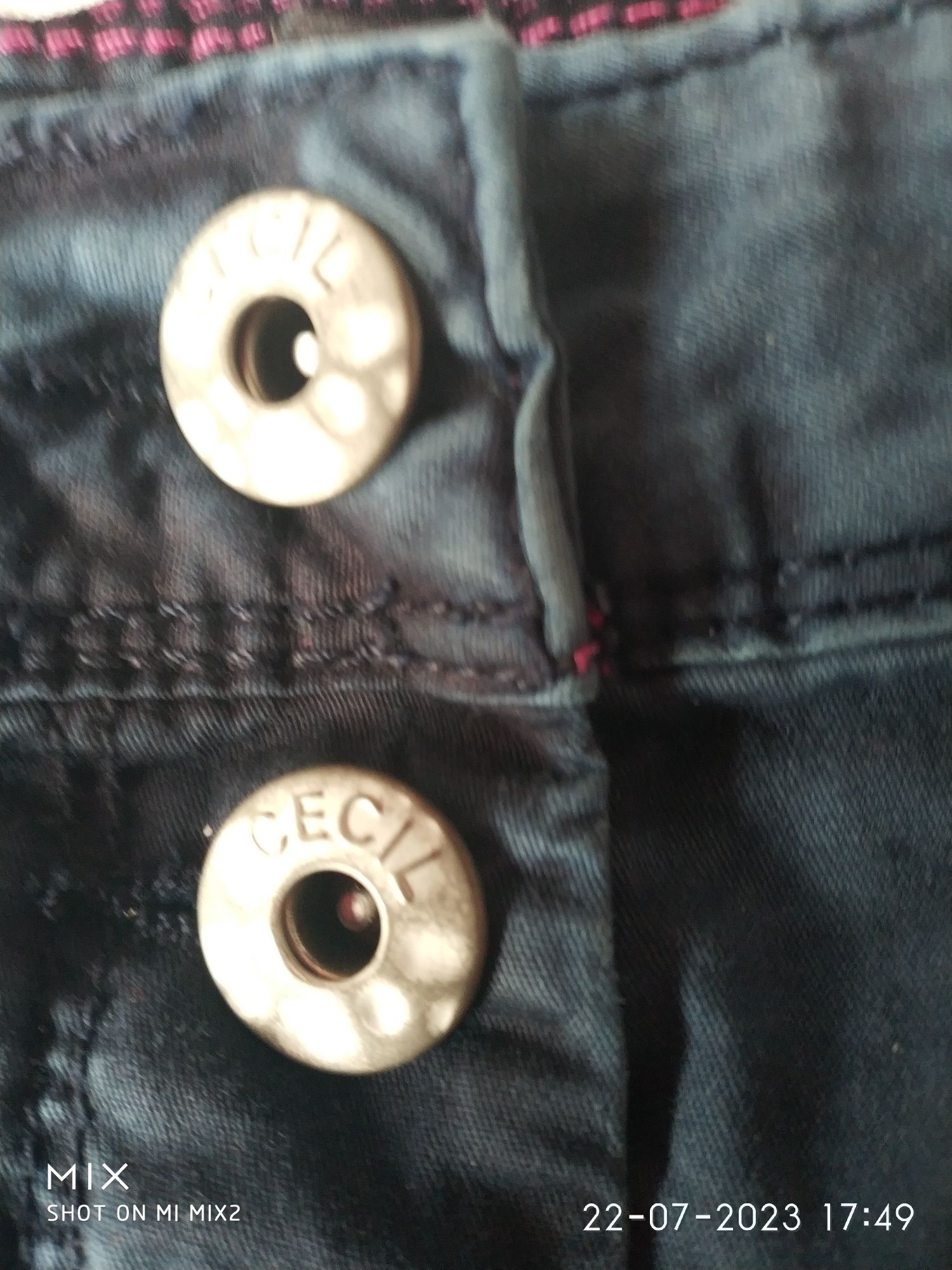 Krótkie spodnie ,jeans 30 Cecil