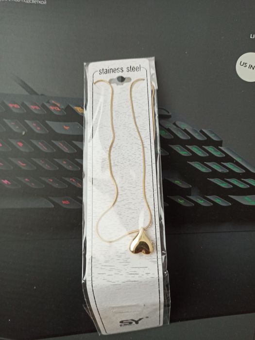 Naszyjnik odwrócone serce stal nierdzewna