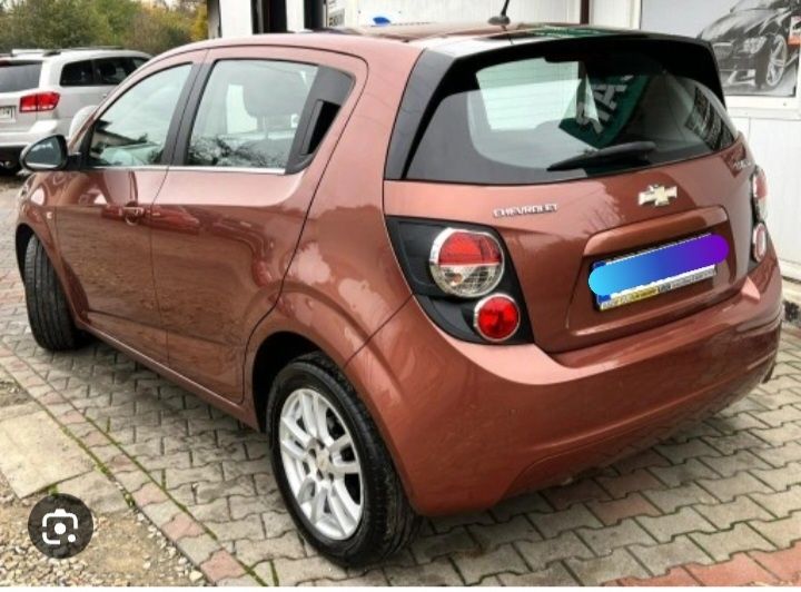 Chevrolet aveo t300 1.2B drzwi lampa pas przedni maska fotele kokpit