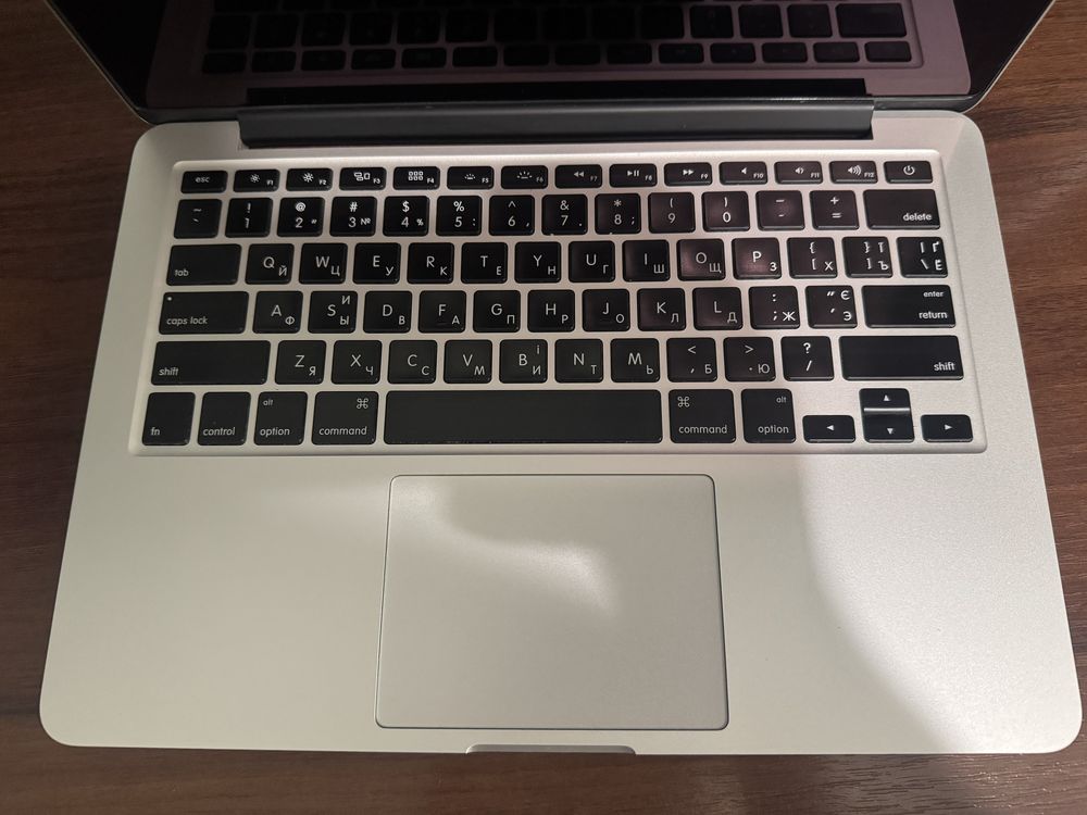 Macbook pro 13 2015 8/128