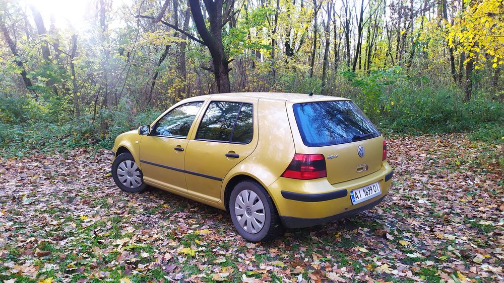 Продам Гольф 4  1,4 бензин/1999 рік