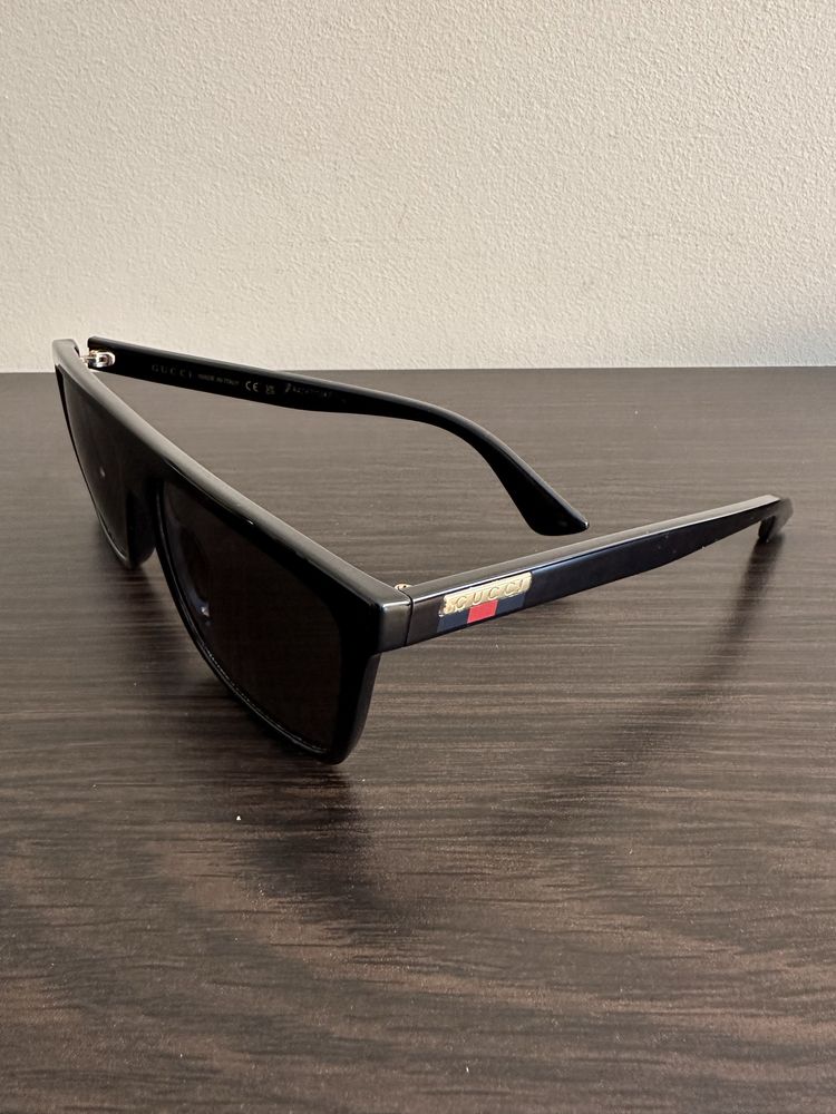 Okulary przeciwsłoneczne Gucci GG0748S