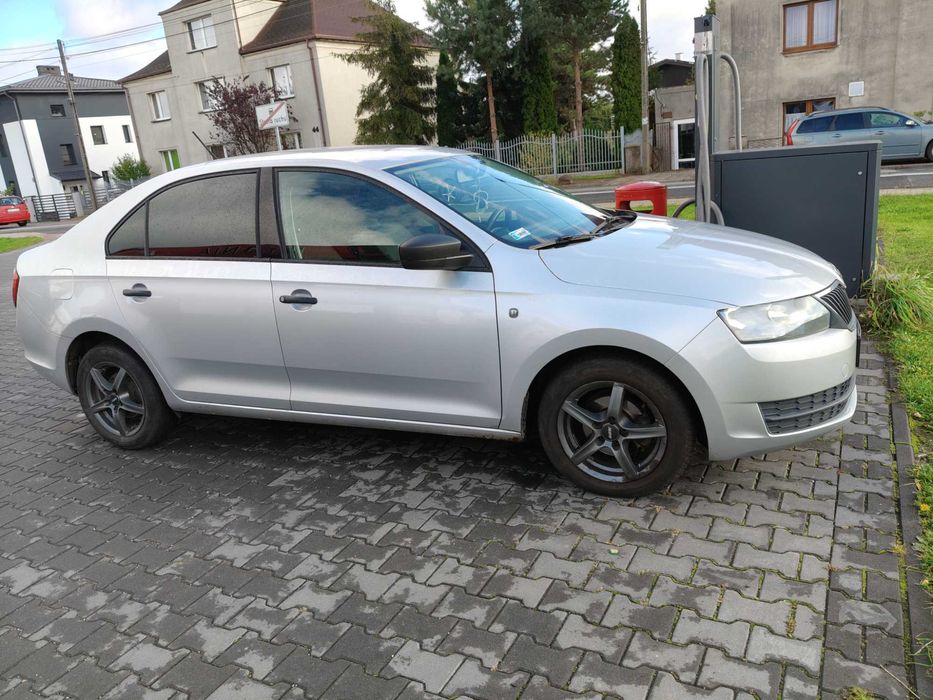 Skoda Rapid 1.2 tsi . Zadbane prywatny właściciel