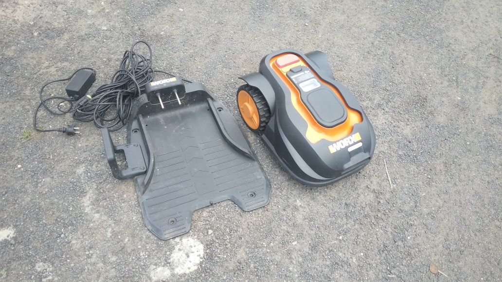 Robot koszący Worx Landroid kosiarka samojezdna Worx Landroid