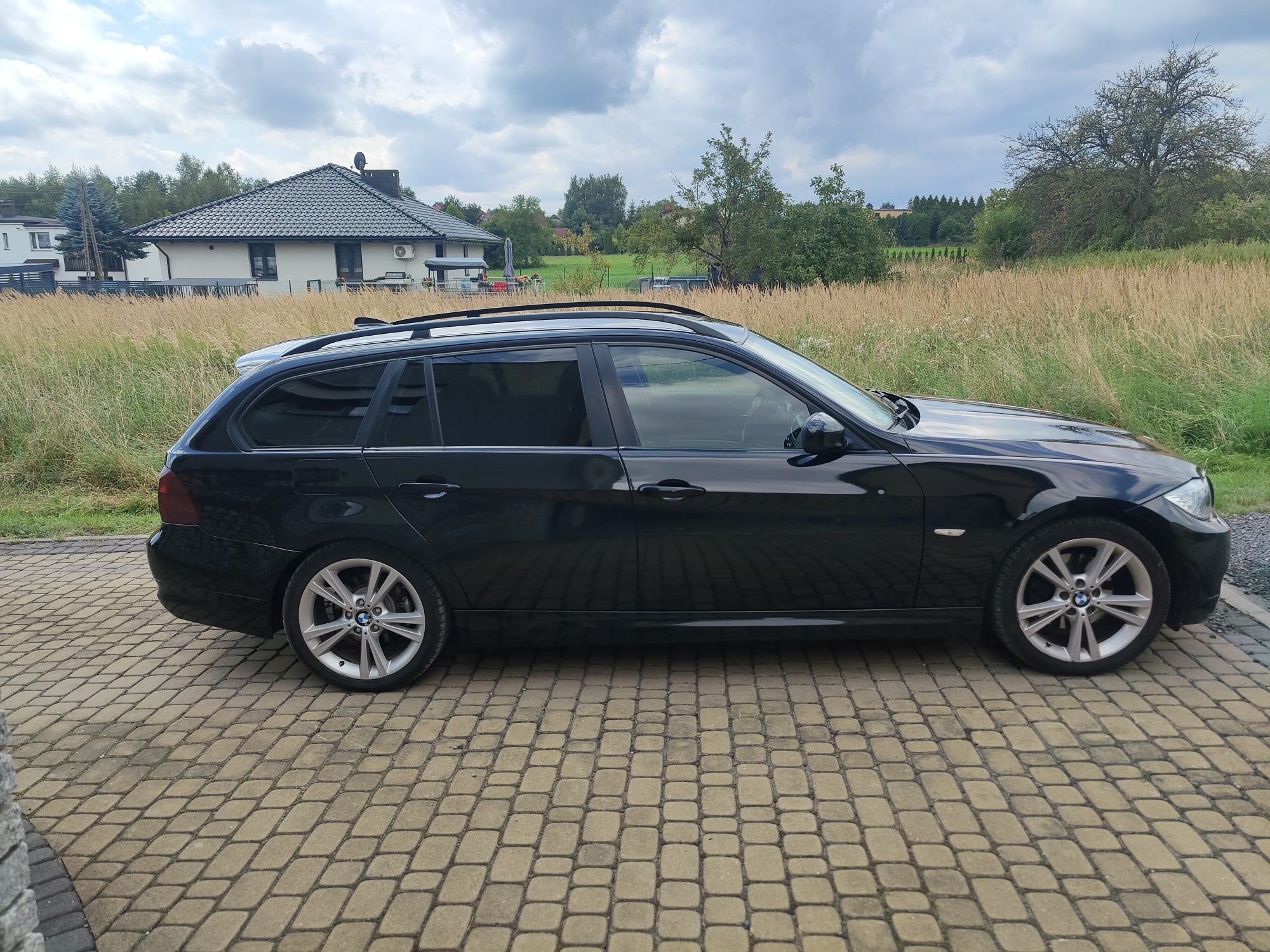 BMW e91 duża navi