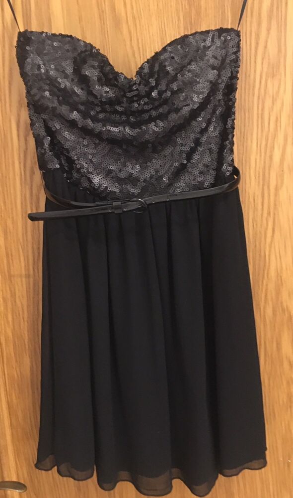 Vestido com lantejoulas