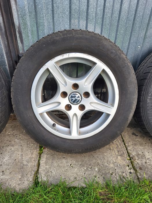 VW  195/65 R15 5x112 KBA44437 Barum Brillantis 2