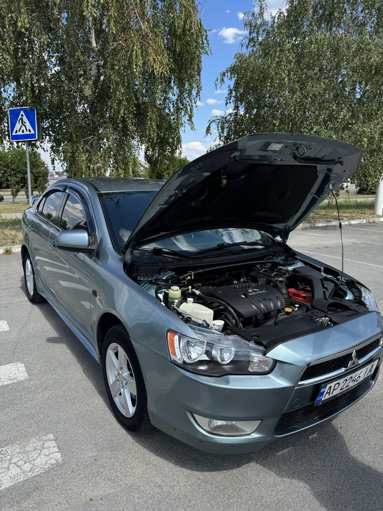 Mitsubishi lancer X 10