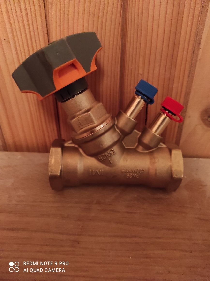 Zawór równoważący DN25 IMI HYDRONIC