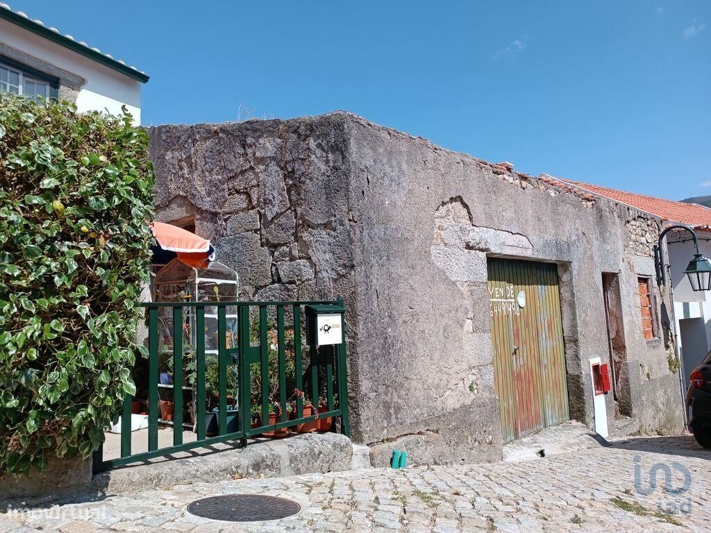 Casa em Gouveia de 177,00 m2