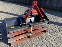Triturador de martelos 1,25 mts trabalho com transmissao