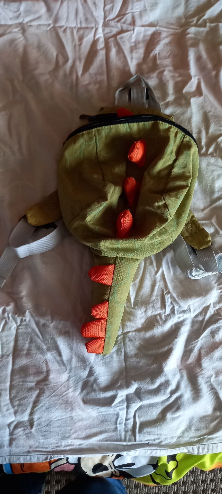 Mochila dinossauro