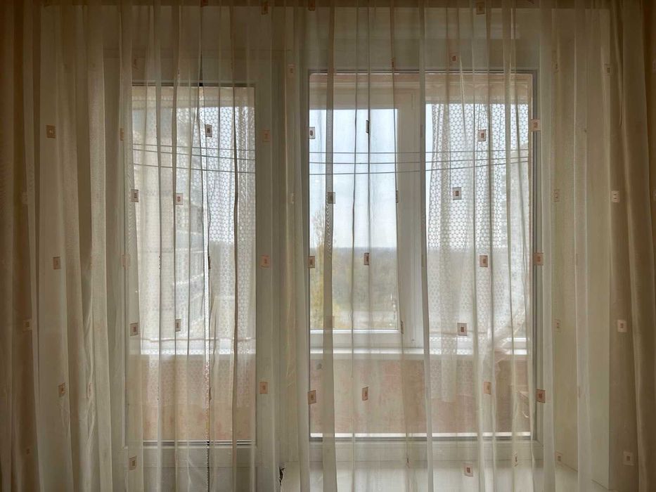 ПРОДАМ великогабаритну 1-кімн. квартиру (3 мкрн, лівий берег)