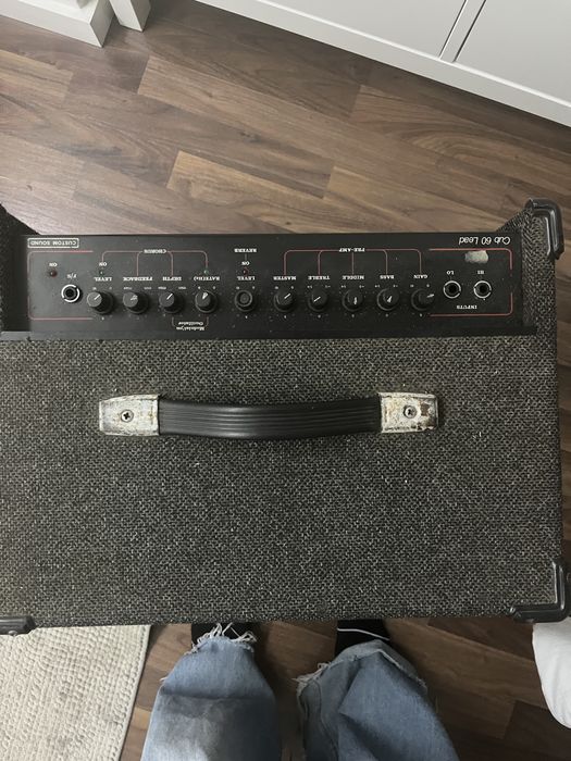 Amplificador para guitarra elétrica