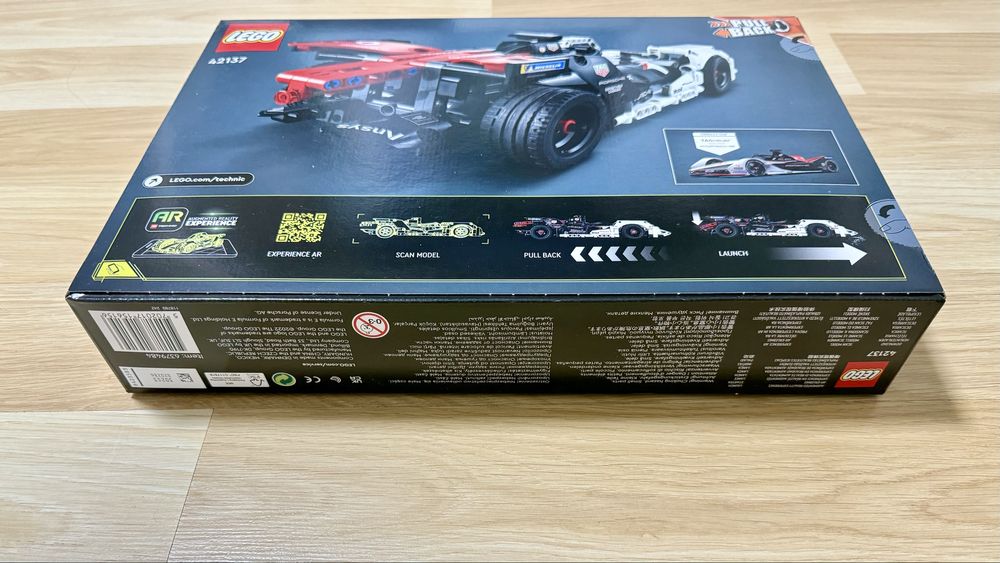 LEGO Technic 42137 - Formula E Porsche 99X Electric