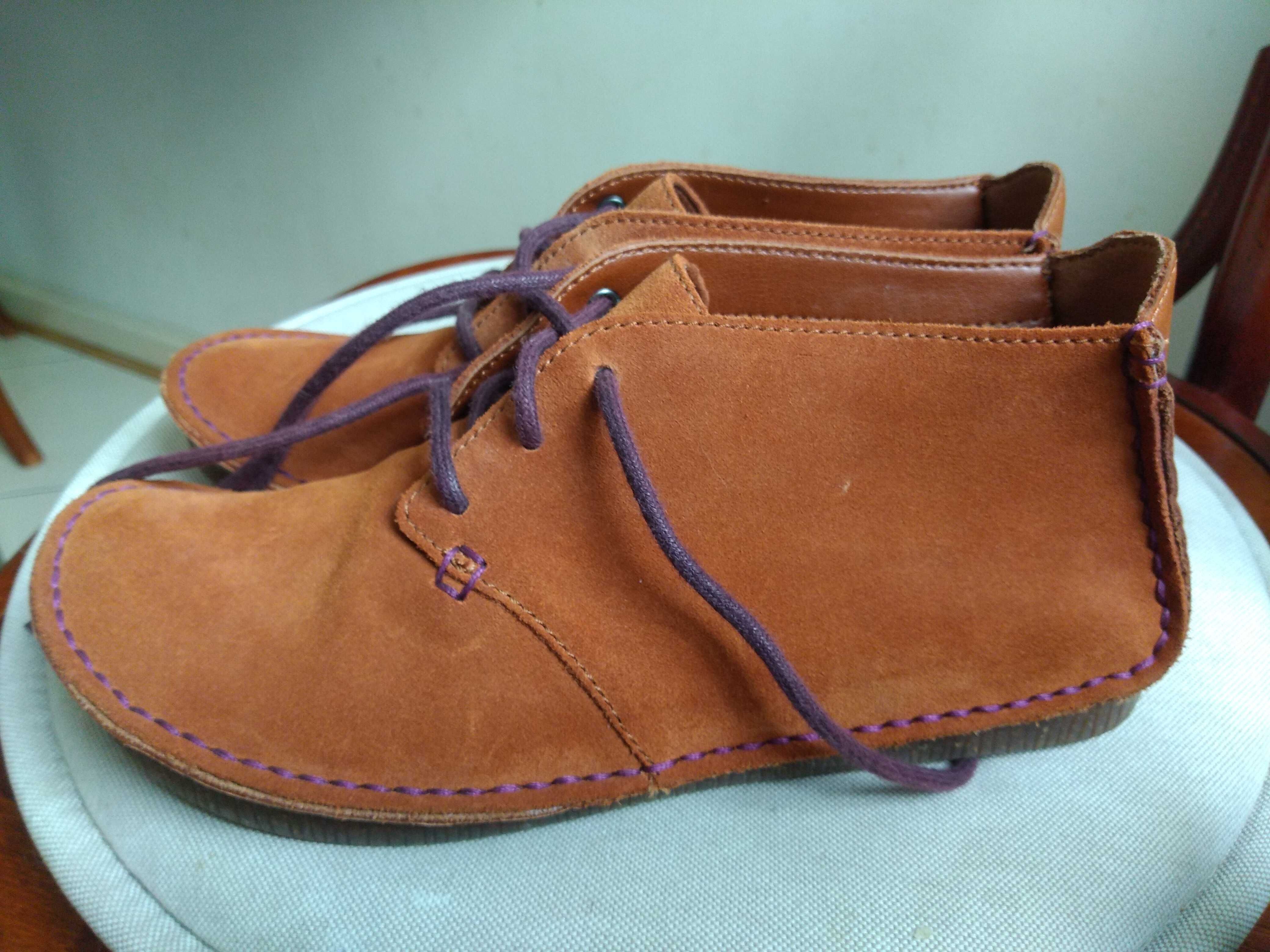 Półbuty sznurowane, botki zamszowe Clarks 36-37 EU 23,7 cm