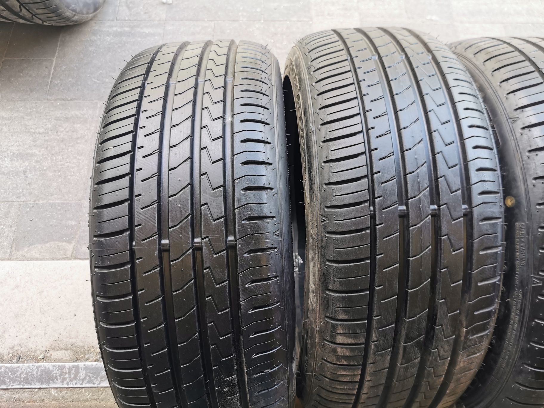 Летняя резина 205/45 R17 Falken