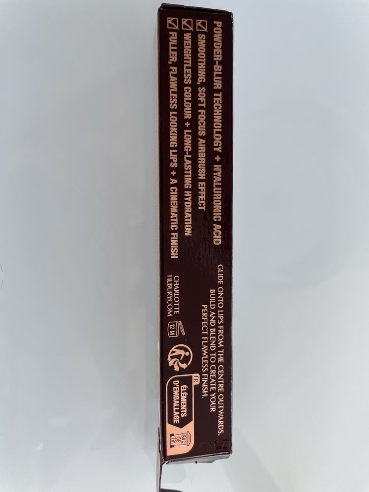 Pomadka Charlotte Tilbury Air brush Pillow Talk Medium Blur