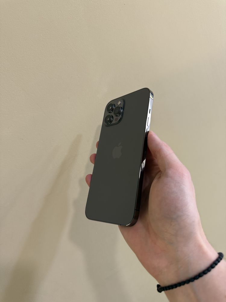 Б/у Iphone 12 Pro Max 256 Graphite зовнішній стан 9/10