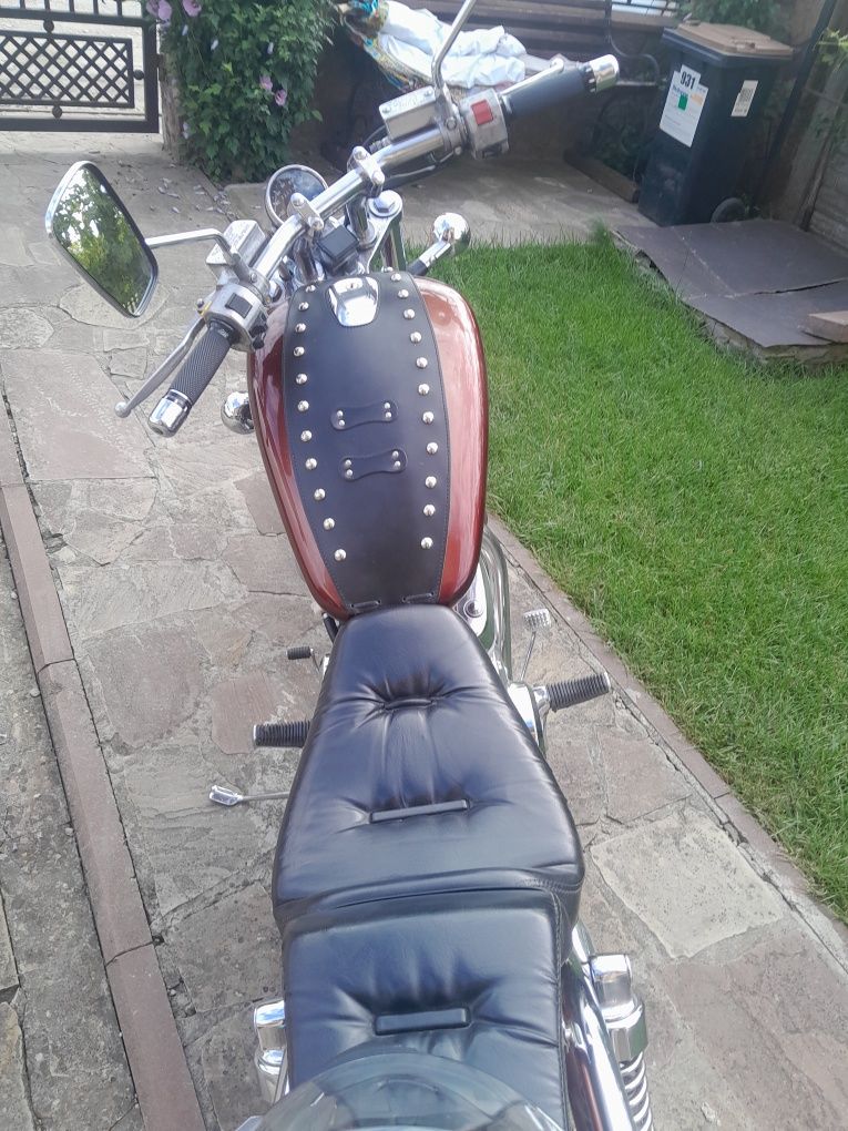 Продається мотоцикл. Suzuki intruder 400.